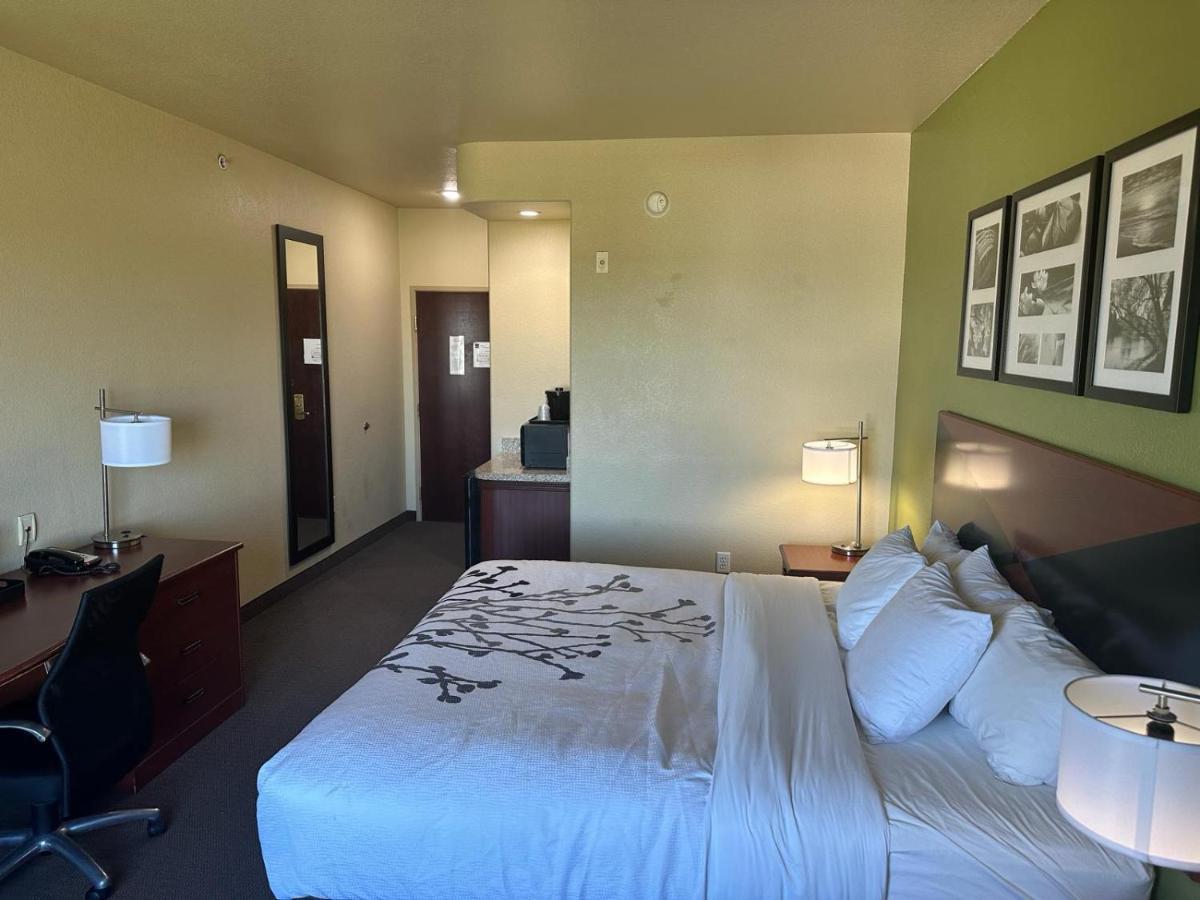 Sleep Inn & Suites At Six Flags San Antonio Exterior foto
